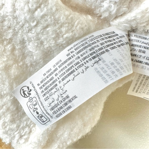 Abercrombie & Fitch Lounge Boucle Fuzzy Knit Cropped Tank XL | Normcore Cozy - Picture 15 of 16